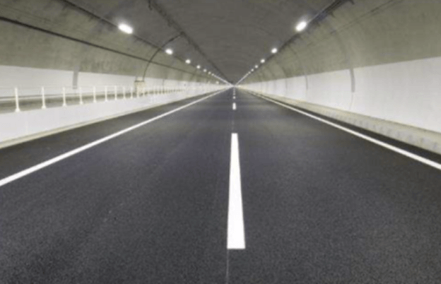 高速道路新設トンネル